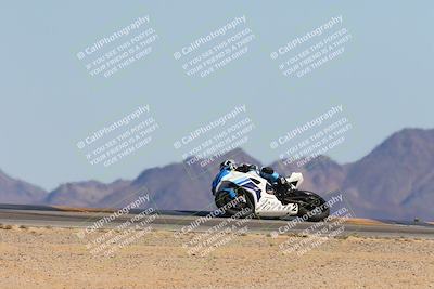 media/Oct-20-2024-CVMA (Sun) [[d4a3dff211]]/Race 16-Formula Middleweight/